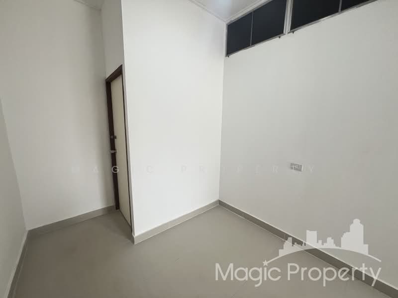Phetchaburi Road, Bangkok, Bang Kapi, Huai Khwang, Bangkok, , 280 sqm, Shophouse For Sale, by Magic Property, 11676854 - DDproperty.com
