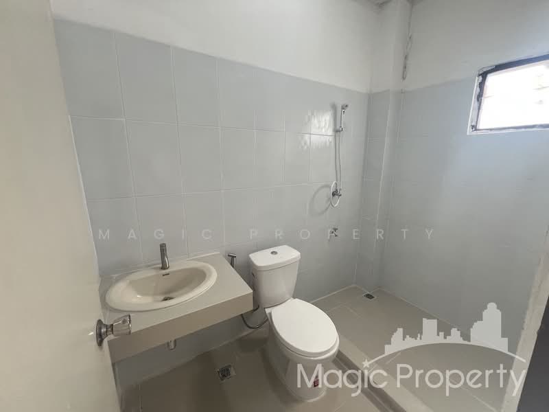 Phetchaburi Road, Bangkok, Bang Kapi, Huai Khwang, Bangkok, , 280 sqm, Shophouse For Sale, by Magic Property, 11676854 - DDproperty.com