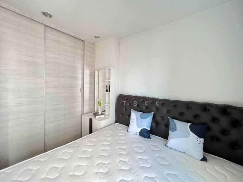 Lumpini Place Srinakarin-Huamak Station, Bangkok, Srinakarin Road, Suan Luang, Suan Luang, Bangkok, 1 Bedroom, 33 sqm, Condo For Rent, by Agentbkk, 11677481 - DDproperty.com