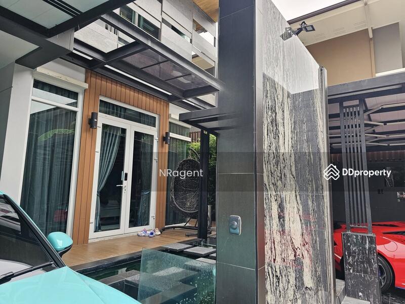 For Sale - The Gallery House Pattern, Bangkok
