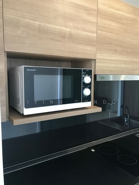 The Metropolis Samrong Interchange, Samut Prakan, 954 Sukhumvit Road, Samrong Nua, Muang Samut Prakarn, Samut Prakan, 1 Bedroom, 35 sqm, Condo For Rent, by Living Condo, 11678034 - DDproperty.com