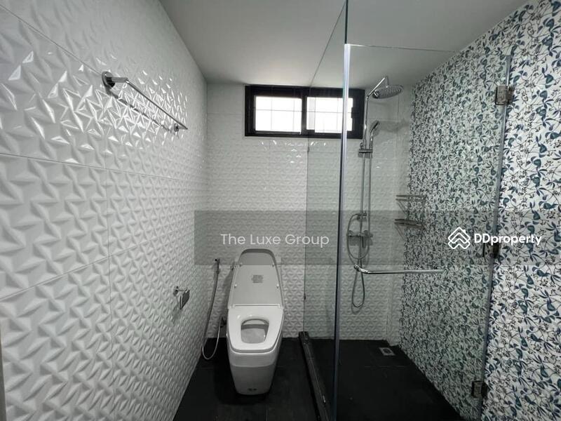 ให้เช่า - Townhouse in Sukhumvit 26, กรุงเทพ