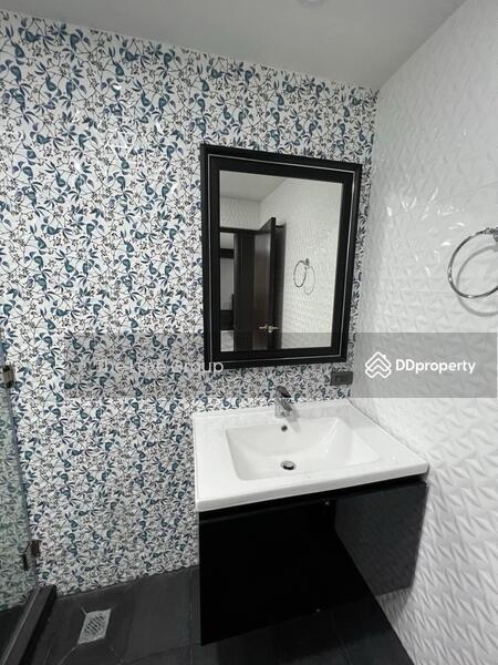 ให้เช่า - Townhouse in Sukhumvit 26, กรุงเทพ