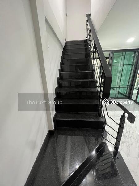 ให้เช่า - Townhouse in Sukhumvit 26, กรุงเทพ