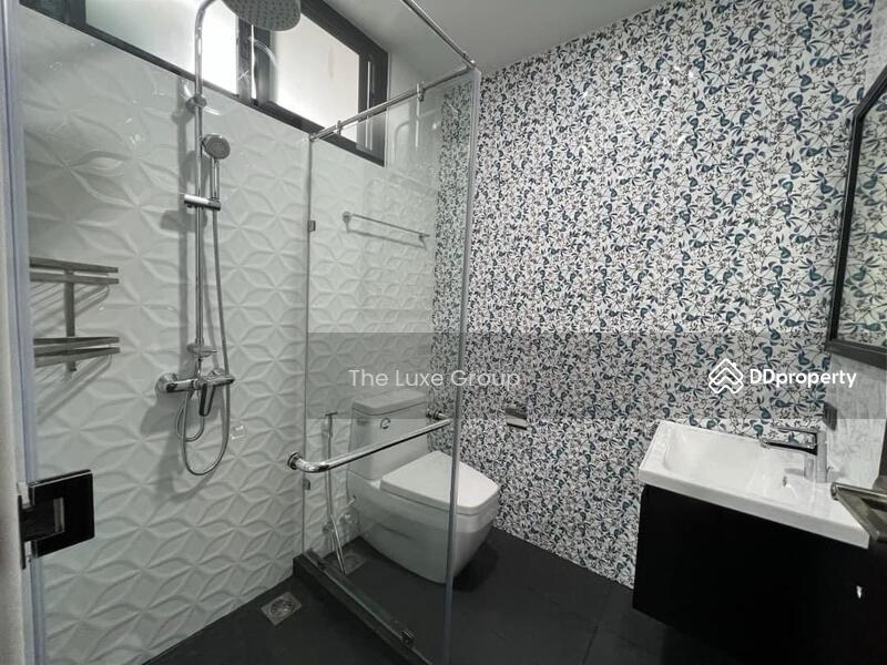 ให้เช่า - Townhouse in Sukhumvit 26, กรุงเทพ