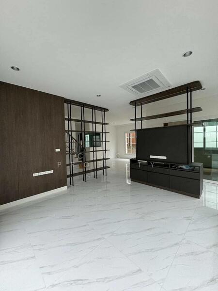 Grandio Sathorn, กรุงเทพ, Kanlapaphruek outbound side, บางขุนเทียน, จอมทอง, กรุงเทพ, 216 ตร.ม., บ้านเดี่ยว ให้เช่า, โดย Click property, 11679339 - DDproperty.com
