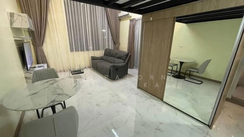 Blossom Condo @ Fashion Altitude : บลอสซั่ม คอนโด แอท แฟชั่น อัลติจูด, กรุงเทพ, ถนน รัชดา-รามอินทรา หน้าบ้าน, คันนายาว, กรุงเทพ, 45 ตร.ม., คอนโด ให้เช่า, โดย Thapakorn Kamenketkarn, 11679532 - DDproperty.com