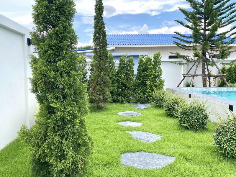 2-story Luxury pool villa, newly built, Huai Yai, Pattaya., Chon Buri (Pattaya), Huai Yai, Bang Lamung (Pattaya), Chon Buri (Pattaya), 4 Bedrooms, 462 sqm, Single Detached House For Sale, by สิตานัน (คุณเปียว) อาจศิริ, 11679576 - DDproperty.com