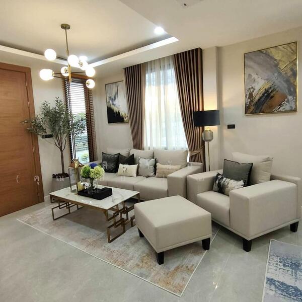 2-story Luxury pool villa, newly built, Huai Yai, Pattaya., Chon Buri (Pattaya), Huai Yai, Bang Lamung (Pattaya), Chon Buri (Pattaya), 4 Bedrooms, 462 sqm, Single Detached House For Sale, by สิตานัน (คุณเปียว) อาจศิริ, 11679576 - DDproperty.com