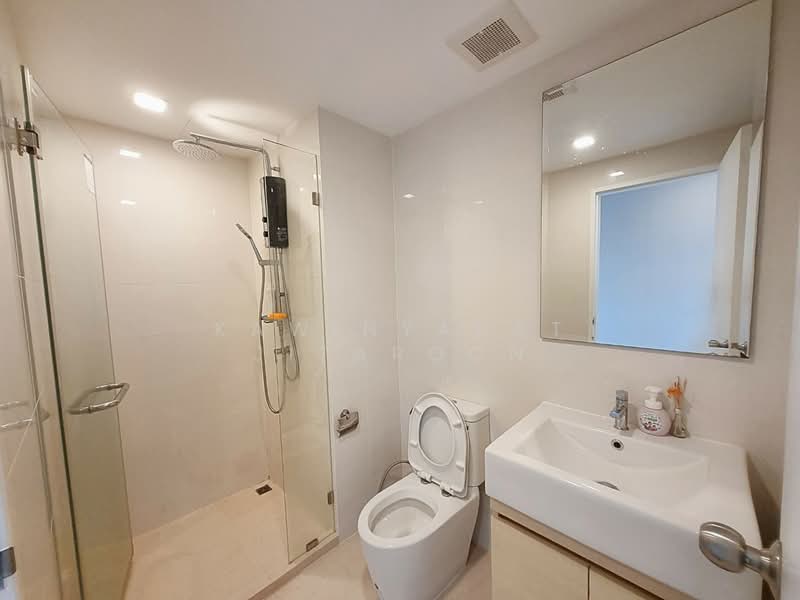 Metro Luxe Ratchada, Bangkok, 461 Ratchadaphisek Road, Din Daeng, Bangkok, 2 Bedrooms, 43 sqm, Condo For Sale, by Kawinyarat Jitaroon, 11679782 - DDproperty.com