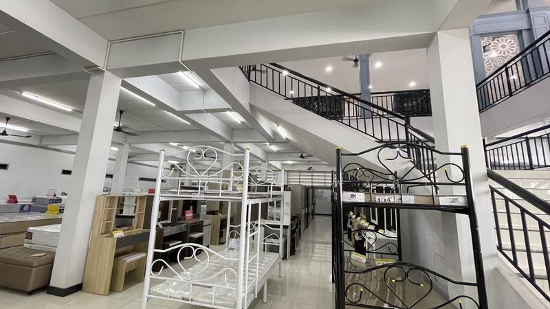 For Sale - Showroom for Sale at Bangpakong, Chachoengsao, 4288 sq.m., Chachoengsao