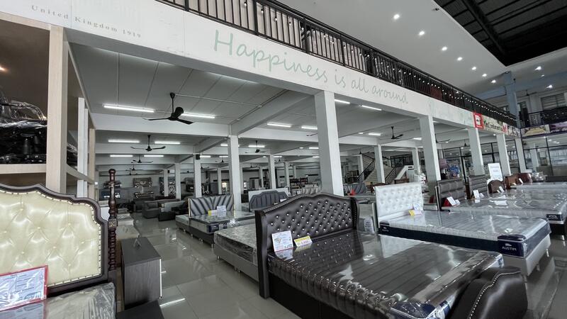 For Sale - Showroom for Sale at Bangpakong, Chachoengsao, 4288 sq.m., Chachoengsao