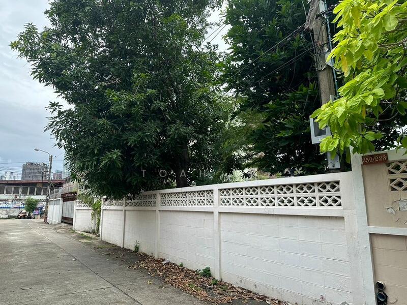 ขายที่ดิน สุขุมวิท ปรีดีพนมยงค์ : Land for sale, Sukhumvit, Pridi Banomyong, กรุงเทพ, พระโขนงเหนือ, วัฒนา, กรุงเทพ, 460 ตร.ม., ที่ดิน ขาย, โดย TOAH T., 11680742 - DDproperty.com