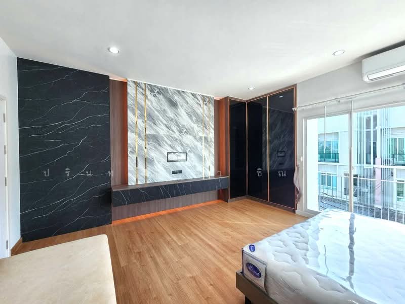 Patio Pattanakarn 38, Bangkok, Soi Phatthanakan 38 Phatthanakan Road, Suan Luang, Suan Luang, Bangkok, 3 Bedrooms, 160 sqm, Townhouse For Rent, by ปรินทร์ญาดา ชิณโชติ, 11680744 - DDproperty.com