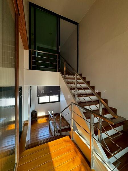 House in Thonglor, Bangkok, Khlong Tan Nua, Watthana, Bangkok, 3 Bedrooms, 800 sqm, Single Detached House For Rent, by Knight Frank Chartered (Thailand) Co.,Ltd, 11681173 - DDproperty.com