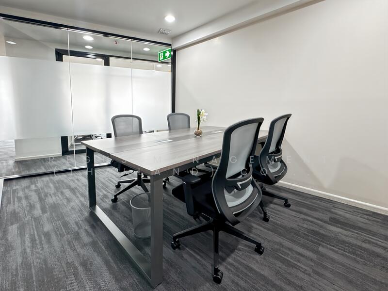 <th>Regus Brighton Grand</th><en>Regus Brighton Grand</en>, 666/66, Moo.5 Na Kluea Sub-District, Bang Lamung District,, 1,496 ตร.ม., สำนักงาน ให้เช่า, โดย IWG SERVICES (THAILAND) COMPANY LIMITED, 11681334 - DDproperty.com