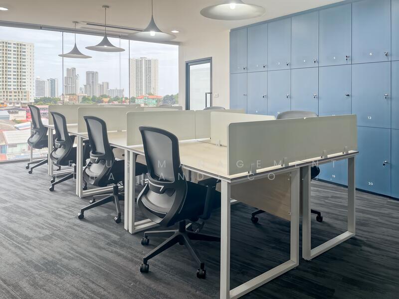 <th>Regus Brighton Grand</th><en>Regus Brighton Grand</en>, 666/66, Moo.5 Na Kluea Sub-District, Bang Lamung District,, 1,496 ตร.ม., สำนักงาน ให้เช่า, โดย IWG SERVICES (THAILAND) COMPANY LIMITED, 11681334 - DDproperty.com