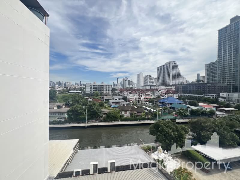 อาคารพาณิชย์ 5 ชั้น บนถนนเพชรบุรี, Bangkok, Bang Kapi, Huai Khwang, Bangkok, , 280 sqm, Shophouse For Rent, by Magic Property, 11681771 - DDproperty.com