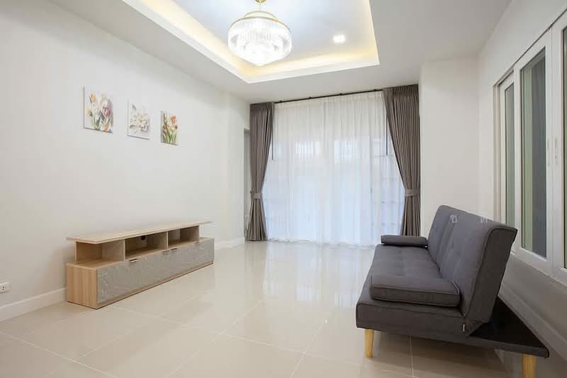 Casa Ville Watcharapon-Sukhapibarn 5, Bangkok, Sukhaphiban 5 Road, O-Ngoen, Sai Mai, Bangkok, 4 Bedrooms, 260 sqm, Single Detached House For Rent, by ปรินทร์ญาดา ชิณโชติ, 11682444 - DDproperty.com