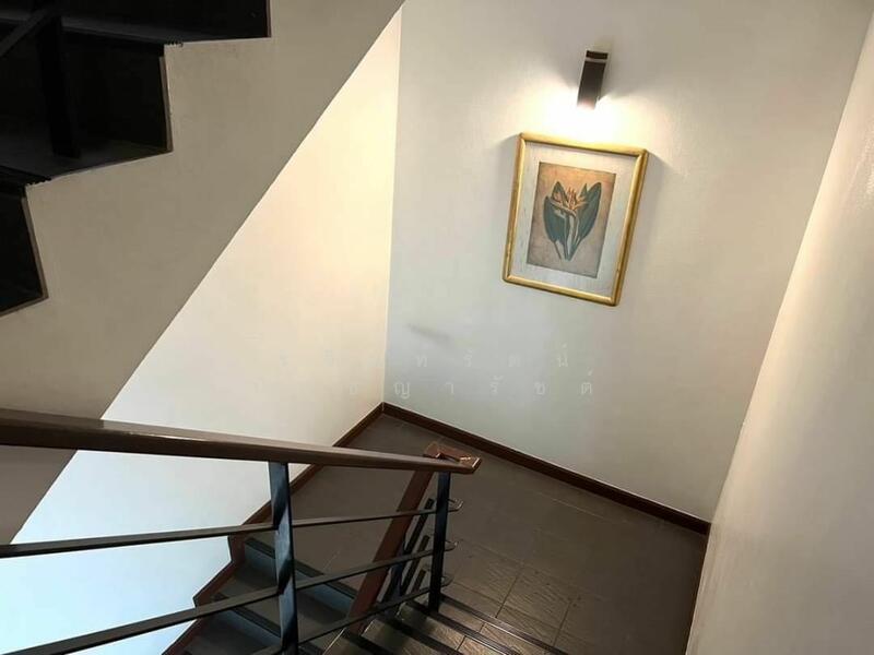 ขาย - ขายที่ดินสุขุมวิท24 ขายบ้านเดี่ยว 3 ชั้น ใกล้ BTSพร้อมพงศ์ ระยะเดินได้เพียง 5 นาทีถึง Emporium, กรุงเทพ