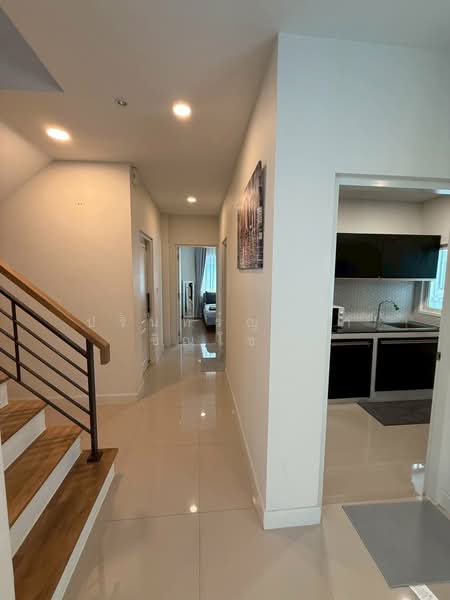 Centro Bangna-Wongwean, Bangkok, Kanchanaphisek Road, Dok Mai, Prawet, Bangkok, 4 Bedrooms, 200 sqm, Single Detached House For Rent, by ปรินทร์ญาดา ชิณโชติ, 11683156 - DDproperty.com