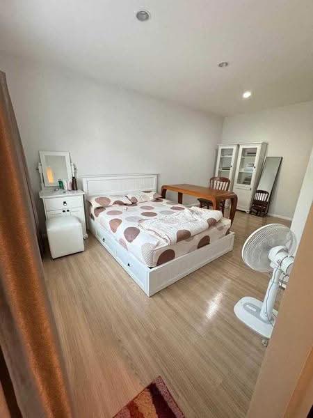 Baan Klang Muang Srinakarin – Onnut, Bangkok, 174 Soi On Nut 70/1, Prawet, Bangkok, 3 Bedrooms, 120 sqm, Townhouse For Rent, by เสาวลักษณ์ มิ้มทอง, 11683205 - DDproperty.com