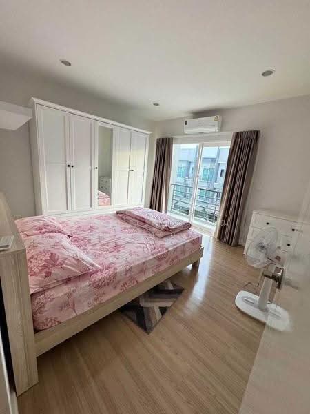 Baan Klang Muang Srinakarin – Onnut, Bangkok, 174 Soi On Nut 70/1, Prawet, Bangkok, 3 Bedrooms, 120 sqm, Townhouse For Rent, by เสาวลักษณ์ มิ้มทอง, 11683205 - DDproperty.com