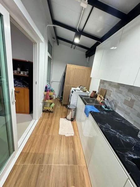 Baan Klang Muang Srinakarin – Onnut, Bangkok, 174 Soi On Nut 70/1, Prawet, Bangkok, 3 Bedrooms, 120 sqm, Townhouse For Rent, by เสาวลักษณ์ มิ้มทอง, 11683205 - DDproperty.com