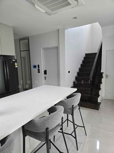 Bangkok Boulevard Bangna KM.5, Samut Prakan, Bang Na-Trat 37 Alley, Bang Kaeo, Bang Plee, Samut Prakan, 4 Bedrooms, 369 sqm, Single Detached House For Rent, by Shori Asset Group Co., Ltd., 11683263 - DDproperty.com