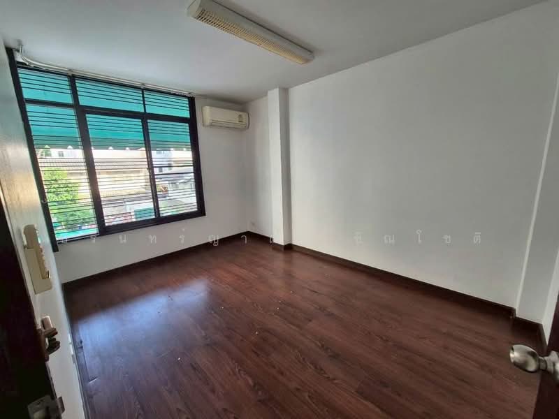 Home Office Soi Ari Samphan, Bangkok, Samsen Nai, Phaya Thai, Bangkok, 4 Bedrooms, 270 sqm, Townhouse For Rent, by ปรินทร์ญาดา ชิณโชติ, 11683467 - DDproperty.com