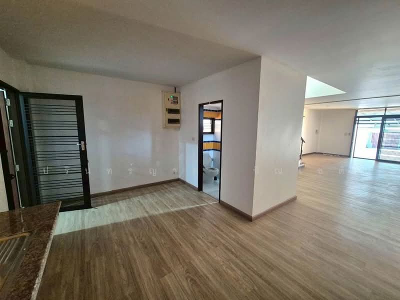 Home Office Soi Ari Samphan, Bangkok, Samsen Nai, Phaya Thai, Bangkok, 4 Bedrooms, 270 sqm, Townhouse For Rent, by ปรินทร์ญาดา ชิณโชติ, 11683467 - DDproperty.com