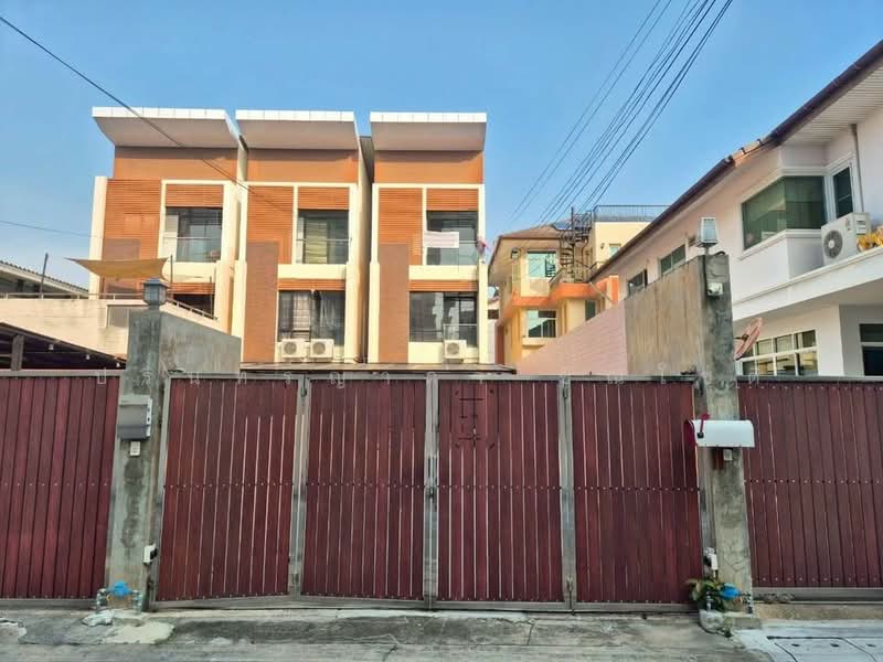 Home Office Soi Ari Samphan, Bangkok, Samsen Nai, Phaya Thai, Bangkok, 4 Bedrooms, 270 sqm, Townhouse For Rent, by ปรินทร์ญาดา ชิณโชติ, 11683467 - DDproperty.com