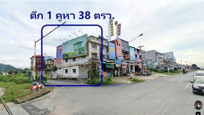 ขาย - ขาย อาคารพาณิชย์ ติดถนน 2 ด้าน เด่น เห็นชัดทั้งตึก โซนศรีราชา (HL.25787 ), ชลบุรี