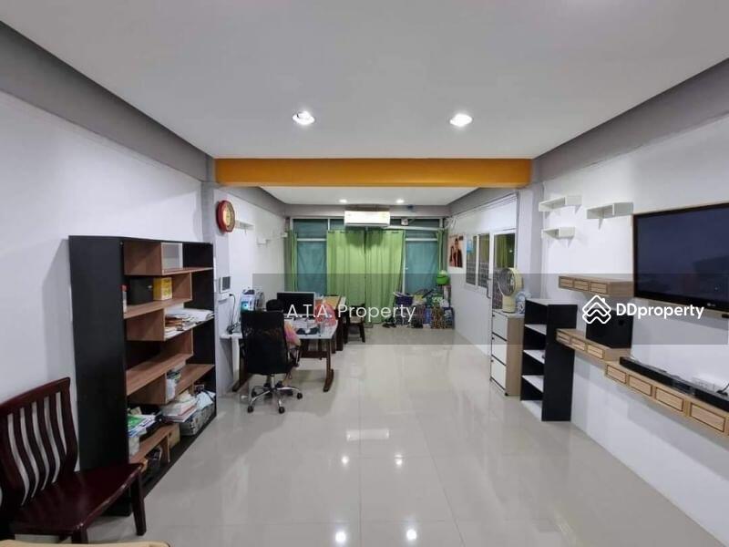 For Sale - 2 commercial buildings, Mit Samphan Road, Ang Sila, Chon Buri