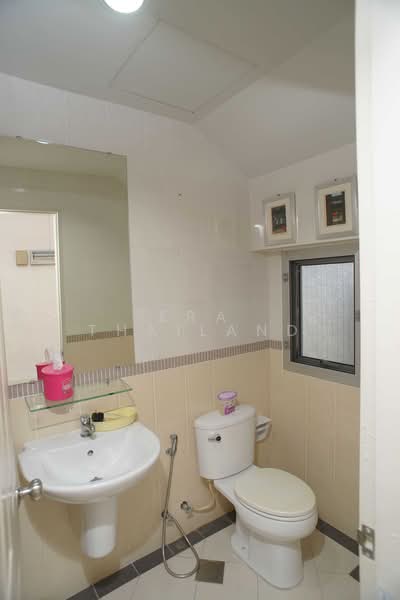 Baan Klang Muang The Royal Monaco Srinakarin-Pattanakarn, Bangkok, Rama 9 Road, Soi 43, Suan Luang, Bangkok, 3 Bedrooms, 180 sqm, Townhouse For Sale, by ERA Thailand, 11683840 - DDproperty.com