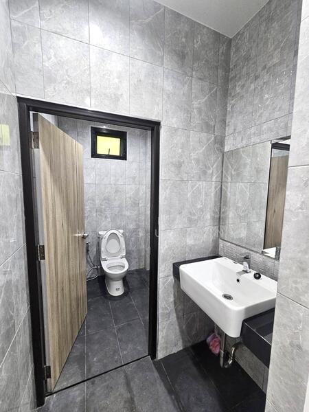 For Rent - 2-storey corner house behind Makro Hat Yai, Songkhla