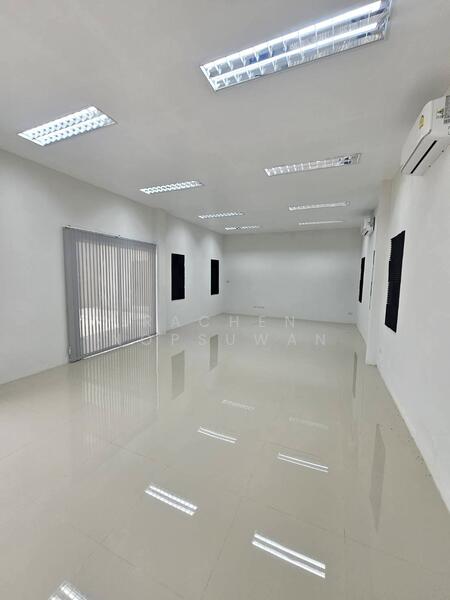 For Rent - 2-storey corner house behind Makro Hat Yai, Songkhla