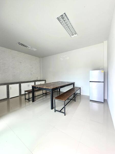 For Rent - 2-storey corner house behind Makro Hat Yai, Songkhla
