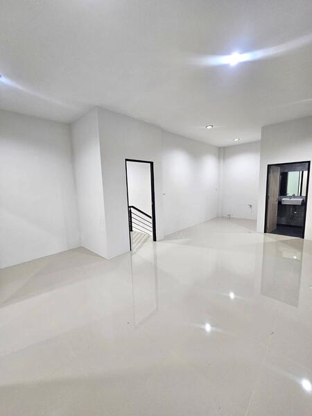 For Rent - 2-storey corner house behind Makro Hat Yai, Songkhla