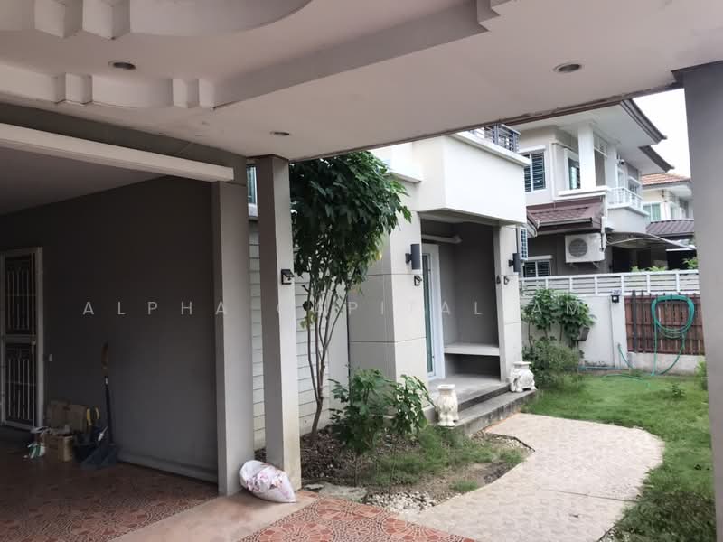 2-storey detached house Pruksa Village 35, Pathum Thani, 37/22 เลียบคลอง 3, Khlong Sam, Khlong Luang, Pathum Thani, 4 Bedrooms, 222 sqm, Single Detached House For Sale, by วารุณี จำรูญนุรักษ์, 11686136 - DDproperty.com