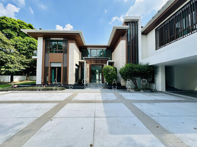 ขาย - Navatanee Residence : หมู่บ้านนวธานี เรสซิเดนซ์, กรุงเทพ