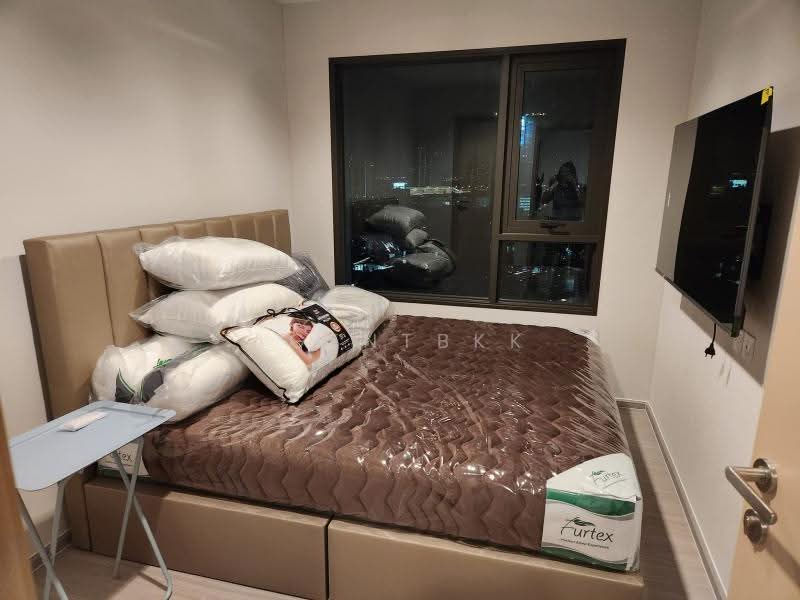 Life Sathorn Sierra, Bangkok, Ratchaphruek Rd, Talat Plu, Thon Buri, Bangkok, 1 Bedroom, 35 sqm, Condo For Rent, by Agentbkk, 11687431 - DDproperty.com