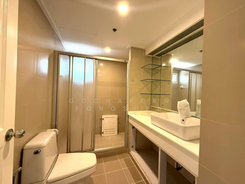 Apartment at Sukhumvit 20, Bangkok, Khlong Tan Nua, Watthana, Bangkok, 3 Bedrooms, 315 sqm, Apartment For Rent, by Gochaporn Fongsupa, 11687525 - DDproperty.com