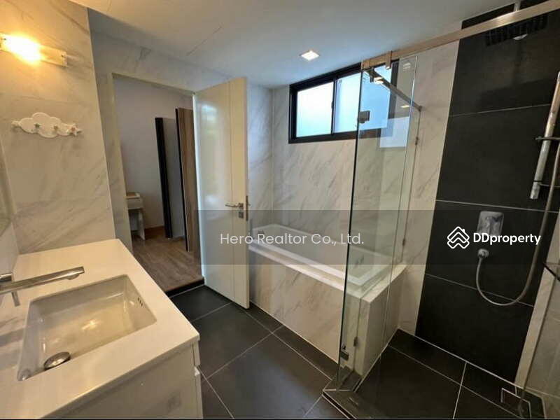 For Rent - Baan Klang Muang Classe Ekkamai-Ramintra, Bangkok