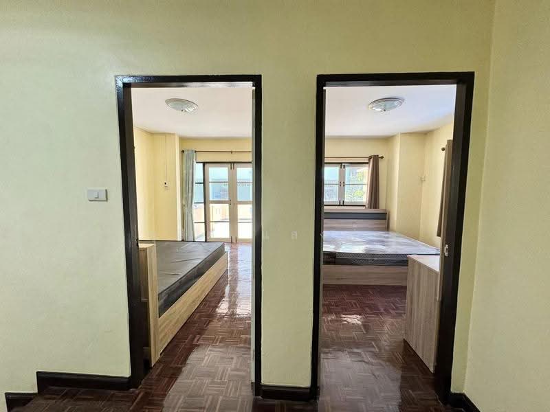 ให้เช่าบ้านเดี่ยว ม.ราชาวดี ไร่กล้วย ศรีราชา, Chon Buri (Pattaya), Surasak, Si Racha, Chon Buri (Pattaya), 3 Bedrooms, 200 sqm, Single Detached House For Rent, by Dusit Saengfa, 11687817 - DDproperty.com