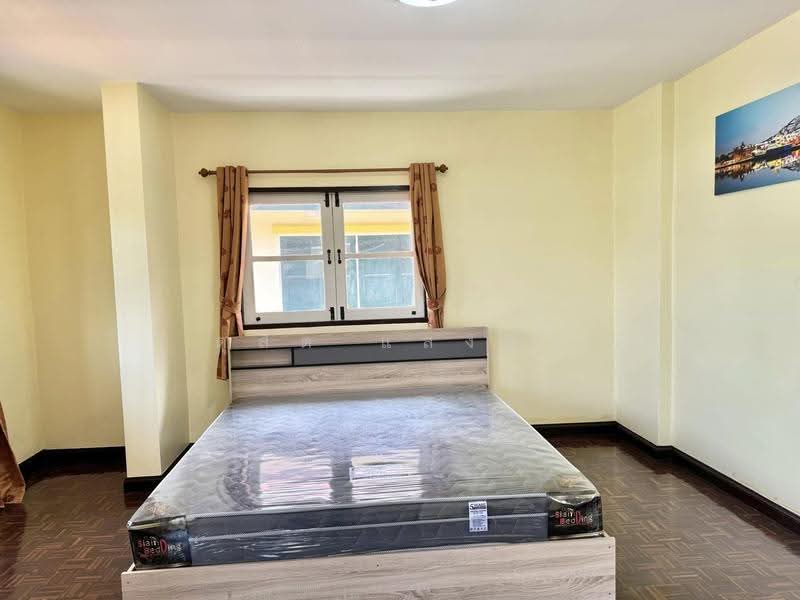 ให้เช่าบ้านเดี่ยว ม.ราชาวดี ไร่กล้วย ศรีราชา, Chon Buri (Pattaya), Surasak, Si Racha, Chon Buri (Pattaya), 3 Bedrooms, 200 sqm, Single Detached House For Rent, by Dusit Saengfa, 11687817 - DDproperty.com