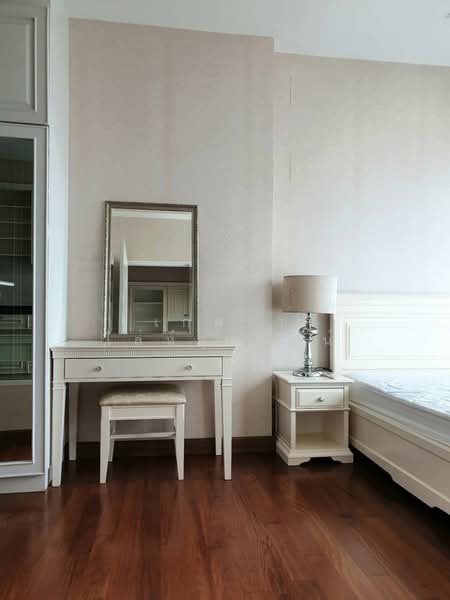 Ivy Sathorn 10, Bangkok, 88 Soi Sathorn 12, Sathorn Road, Silom, Bang Rak, Bangkok, 1 Bedroom, 40 sqm, Condo For Rent, by เกศรา โล่ห์สุวรัตน์, 11687920 - DDproperty.com