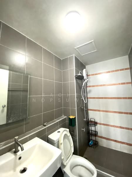 Dcondo Karnjanavanich Hatyai, Songkhla, Kanjanavanich Road, Kho Hong, Hat Yai, Songkhla, 1 Bedroom, 30 sqm, Condo For Rent, by Rachen Nopsuwan, 11688691 - DDproperty.com