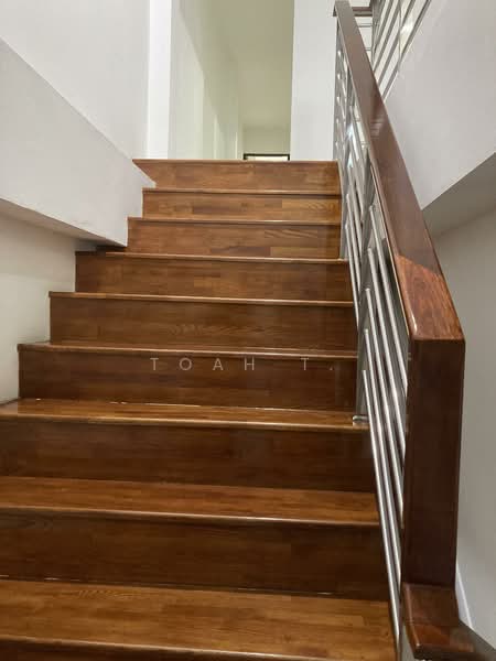 ขายอาคารทาวเฮ้าส์ สีลม บางรัก : Townhouse for sale, Silom, Bang Rak, Bangkok, Bang Rak, Bang Rak, Bangkok, , 240 sqm, Shophouse For Sale, by TOAH T., 11688981 - DDproperty.com