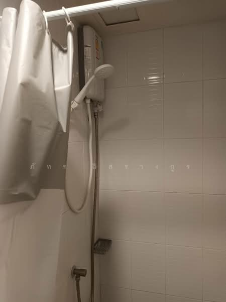 Lumpini Condo Town Nida-Serithai, Bangkok, 301 Seri Thai Road, Khlong Kum, Bueng Kum, Bangkok, Studio, 25 sqm, Condo For Rent, by ภัทร อิสรางกูร, 11689090 - DDproperty.com